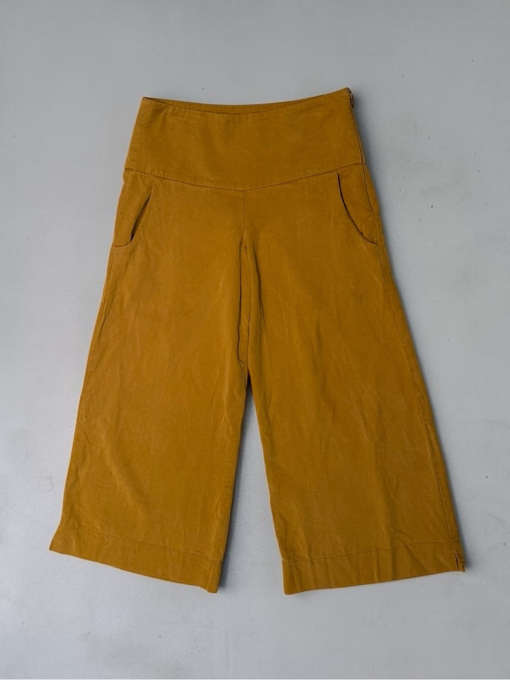 Melow par Mélissa Bolduc Mustard Wide-Leg Lyocell Cropped Pants Size 4 women’s